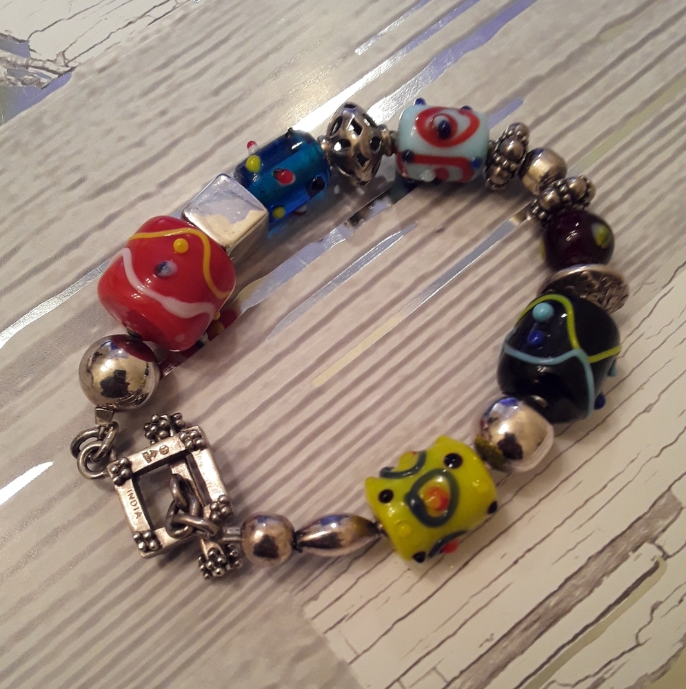 Silpada Women's Silver Glass Bead Bracelet.